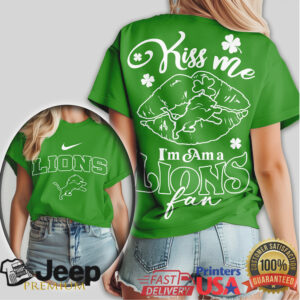 Kiss Me I’M A Lions Fan St. Patrick'S Day Detroit Football Tshirt