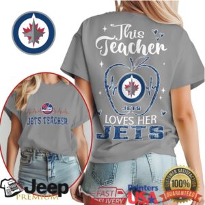 This Teacher Loves Her Winnipeg Jets Hockey Apple Heartbeat T Shirt