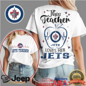This Teacher Loves Her Winnipeg Jets Hockey Apple Heartbeat T Shirt