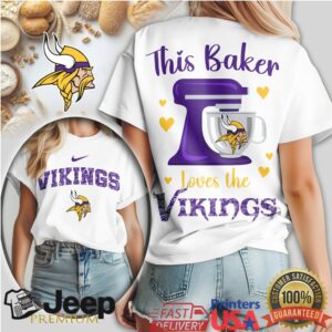 Minnesota Vikings “This Baker Loves the Vikings” Kitchen Mixer Fan Tee