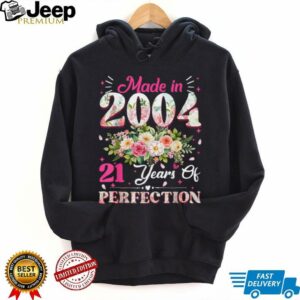21 Year Old Made In 2004 Floral 21st Birthday Women Gifts T Shirt5