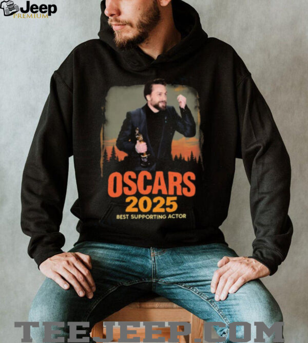Kieran Culkin Wins Oscar For Best Supporting Actor 2025 Unisex T shirt