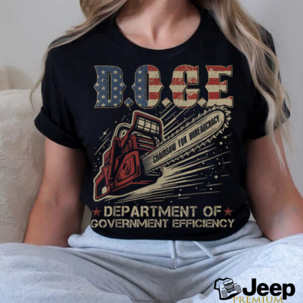 Chainsaw For Bureaucracy Funny D.O.G.E DOGE USA Flag T Shirt