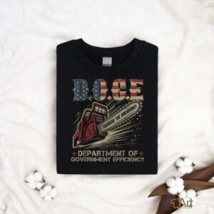Chainsaw For Bureaucracy Funny D.O.G.E DOGE USA Flag T Shirt3