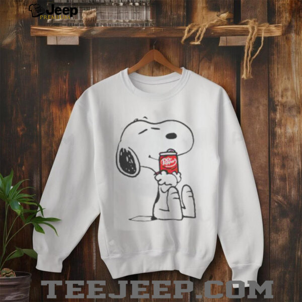 Cute Snoopy Hugs Dr Pepper T Shirt