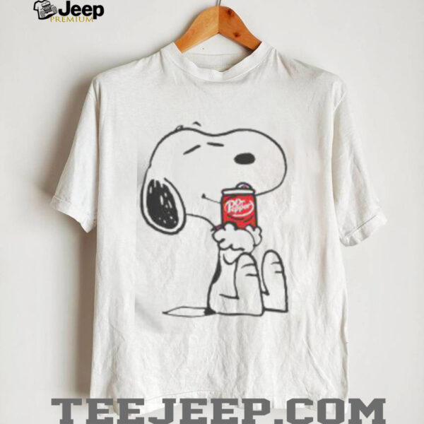 Cute Snoopy Hugs Dr Pepper T Shirt