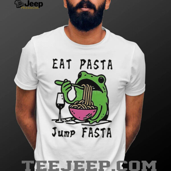 Frog eat pasta jump fasta shirt