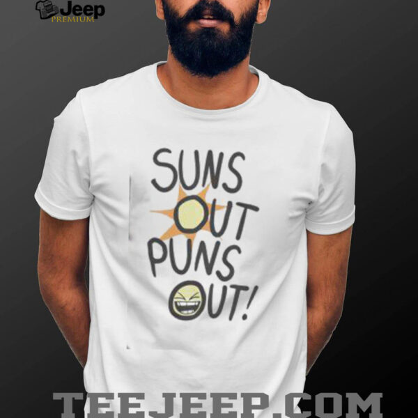Good Eddsworld Suns Out Puns Out T Shirt