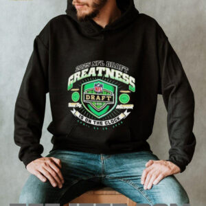 Green Bay Packers 2025 Nfl Draft Greatness Is On The Clock T Shirt