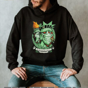In weed we trust since forever Statue of Liberty parody shirt1