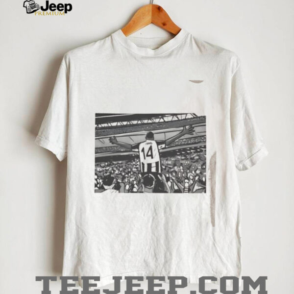 Isak Abstract Celebration shirt