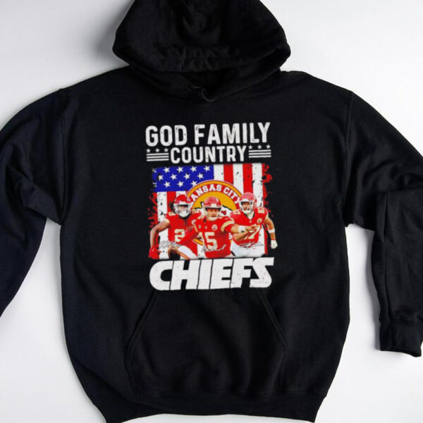 Kansas City Chiefs Patrick Mahomes god family country Chiefs signatures shirt
