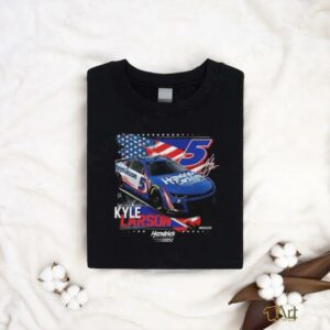 Kyle Larson 5 Patriotic HendrickCars.com T shirt1