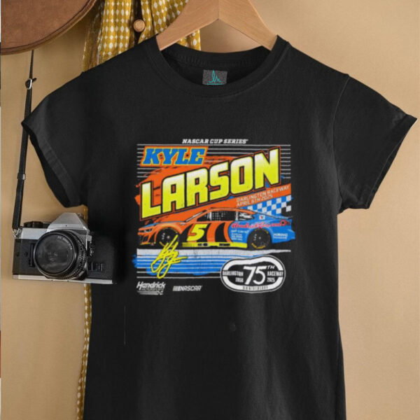 Kyle Larson Hendrick Motorsports Team Collection Fanaticity Darlington Throwback Car shirt