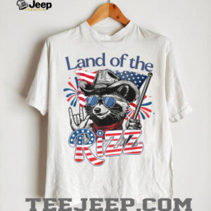 Land Of The Rizz Funny Patriotic Raccoon 4th July US Flag T Shirt