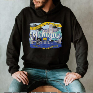 Michigan Wolverines Fanaticity Campus Scene Drawing Script shirt2