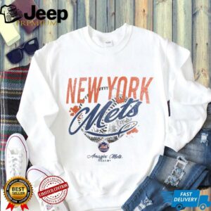 New York Mets WEAR by Erin Andrews Womens Distressed Cropped T Shirt2