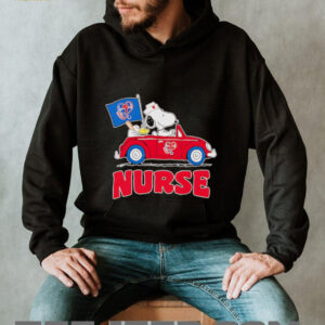 Nurse Snoopy and Woodstock driving car Philadelphia Phillies shirt3