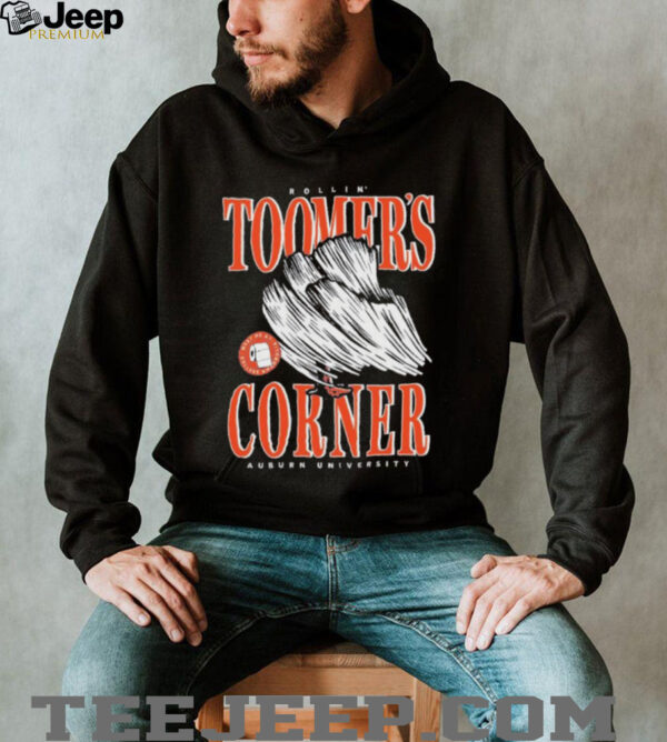 Official Auburn Tigers Rollin’ Toomer’s Corner Meet Me At College And Magnolia T shirts