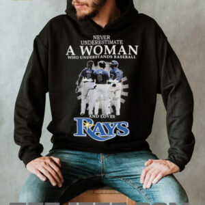 Official Never Underestimate A Woman Who Understands Baseball And Loves Tampa Bay Rays Signatures T shirts0