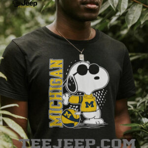 Peanuts Snoopy Michigan Wolverines Basketball 2025 Shirt