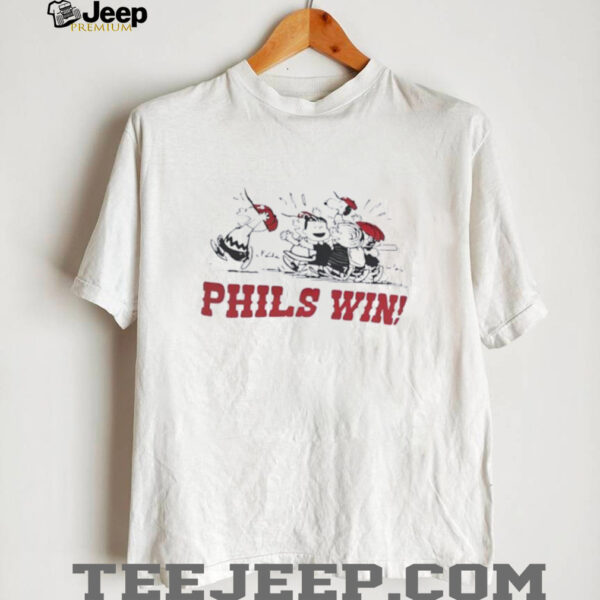 Peanuts characters Phils win Philadelphia Phillies shirt