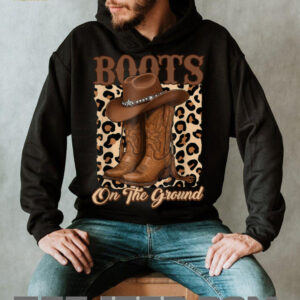 Retro Western Cowgirl Cowboy Hat Boots On Da Ground T Shirt