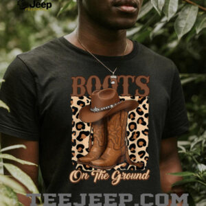 Retro Western Cowgirl Cowboy Hat Boots On Da Ground T Shirt