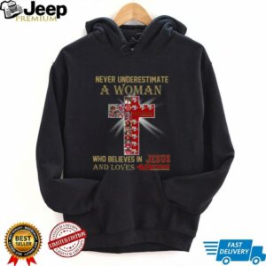 San Francisco 49ers Dont Never Underestimate A Woman Who Believes In Jesus Shirt5