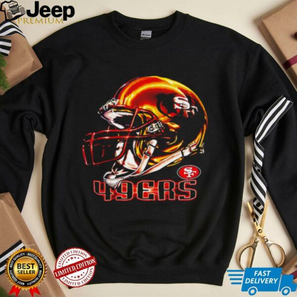 San Francisco 49ers helmet gold shirt
