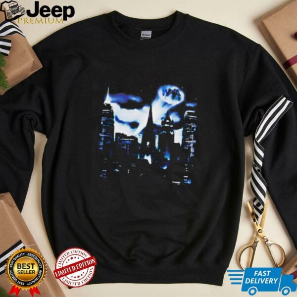 Skycall Batman graphic shirt