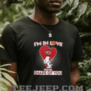Snoopy Im in love with the shape of you South Carolina Gamecocks basketball shirt5