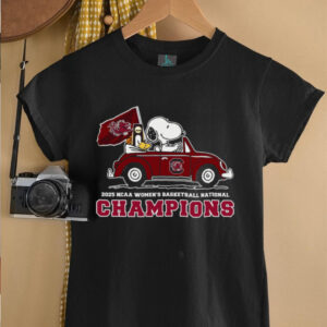 Snoopy and South Carolina Gamecocks’ victory in the 2025 NCAA Women’s Basketball National Championship shirt