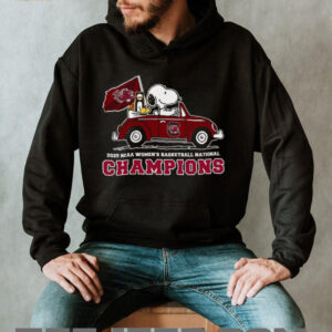 Snoopy and South Carolina Gamecocks victory in the 2025 NCAA Womens Basketball National Championship shirt2