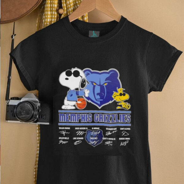 Snoopy and Woodstock Memphis Grizzlies signatures shirt