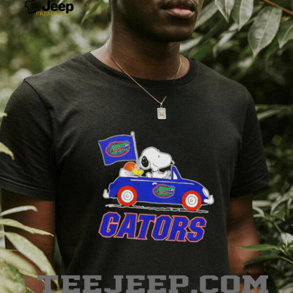 Snoopy and Woodstock driving Florida Gators basketball shirt