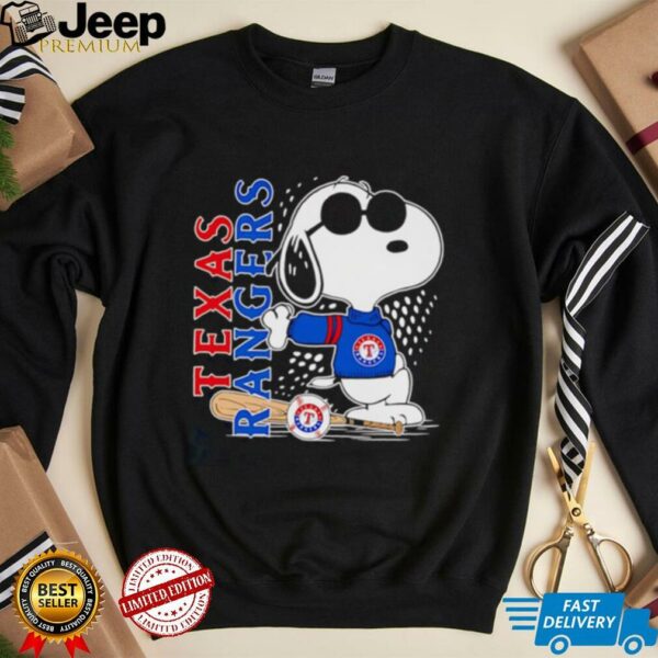 Snoopy pose Texas Rangers baseball shirt