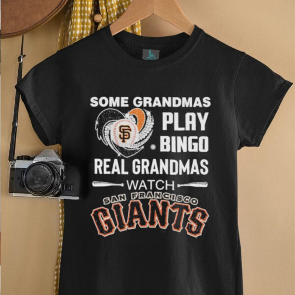 Some Grandpas Play Bingo Real Grandpas Watch San Francisco Giants Diamond Heart T shirts
