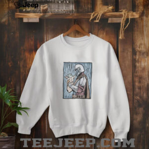 Star Wars The Mandalorian holding Gru shirt2