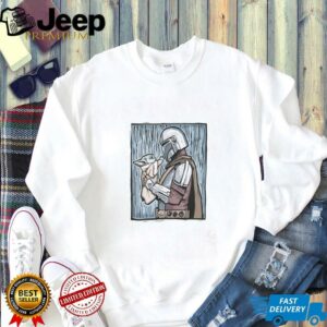 Star Wars The Mandalorian holding Gru shirt3