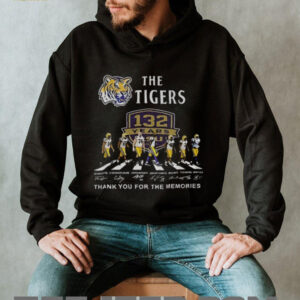 The LSU Tigers Abbey Road 132 Years Thank You For The Memories signatures shirt