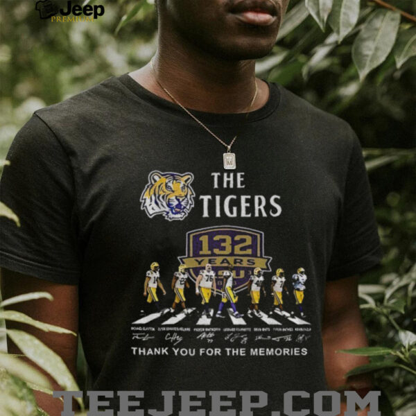 The LSU Tigers Abbey Road 132 Years Thank You For The Memories signatures shirt
