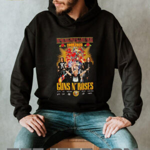 Tour 2025 Guns N Roses signatures shirt2
