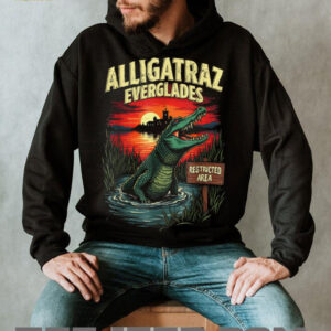 Funny Meme Alligatraz Everglades Alcatraz Men Women Gifts T Shirt