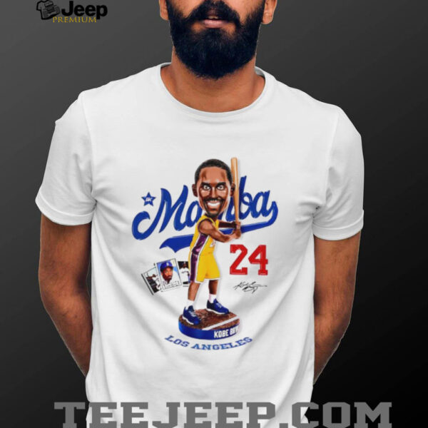 Kobe Bryer Los Angeless Mamba bobblehead signature shirt