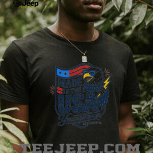 Made in the USA Youngtown Eagle flag shirt