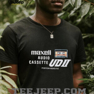 Maxell audio cassette UD II position high shirt