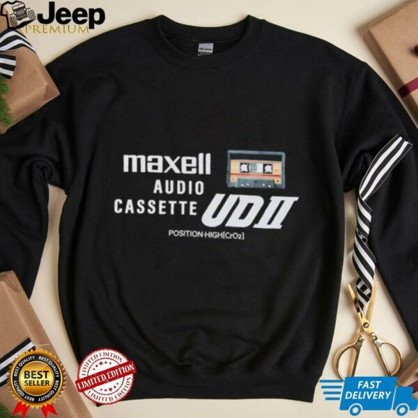 Maxell audio cassette UD II position high shirt