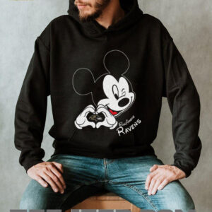 Mickey Mouse Love for Baltimore Ravens Shirt