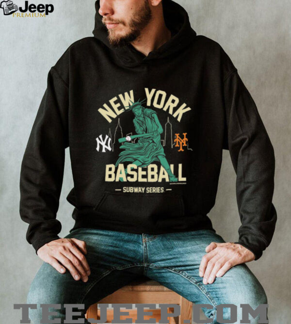 New York Yankees vs. New York Mets Mitchell & Ness Women’s Subway Series Swinging Liberty T Shirt